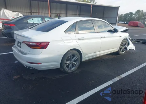 2019 Volkswagen Jetta 1.4T R-Line/1.4T S/1.4T Se z USA, uszkodzony, nr VIN 3VWCB7BU2KM244102